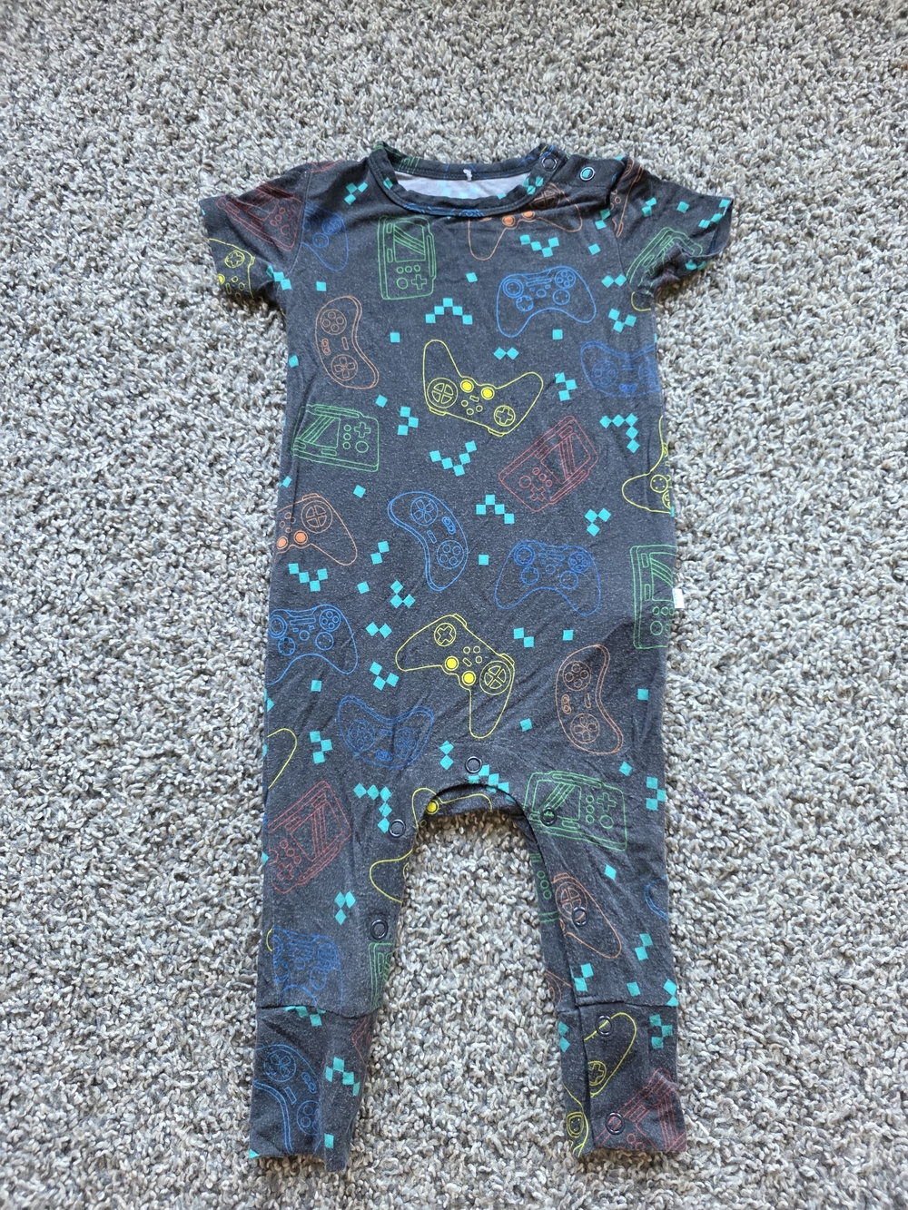 Posh Peanut Gaming Short Sleeve Snap Romper